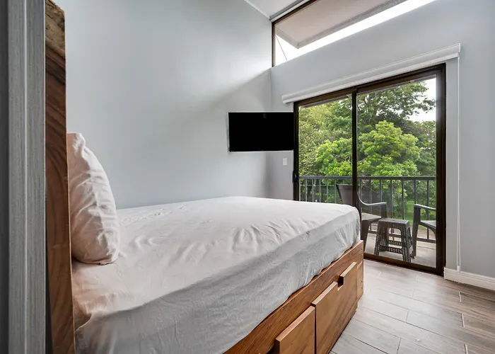 5 Mi To Ocean: 2-unit Gold Coast Getaway! Сasa de vacaciones *