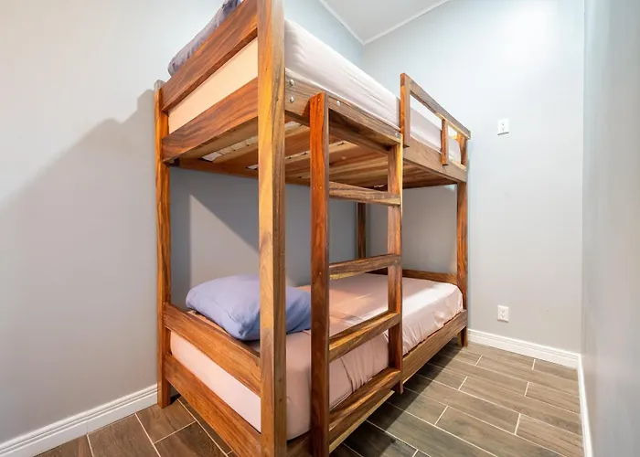 Сasa de vacaciones 5 Mi To Ocean: 2-unit Gold Coast Getaway!