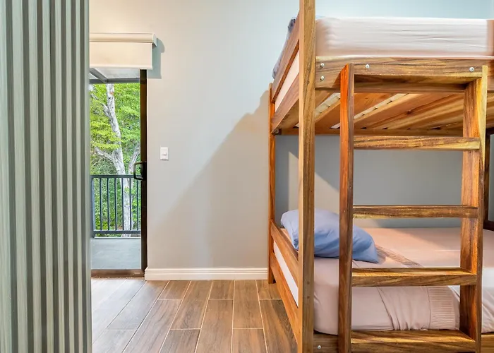 Сasa de vacaciones 5 Mi To Ocean: 2-unit Gold Coast Getaway!